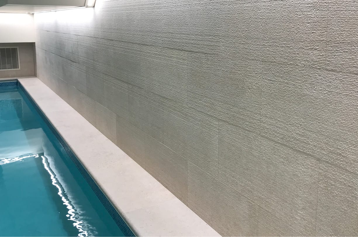 Stone-Curators_Scratched-surface-wall-veneer-application-204454594