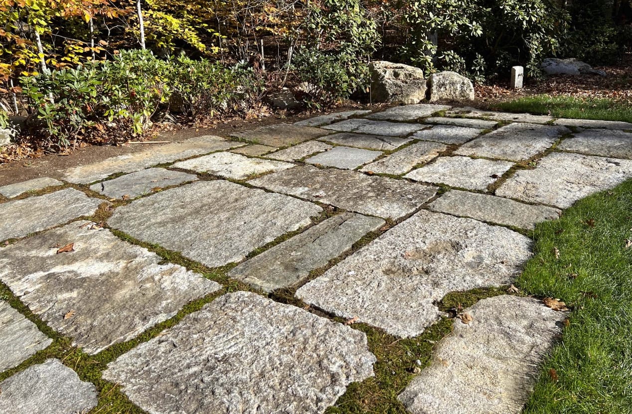 Reclaimed Granite Block Quarry Skin Pavers P402