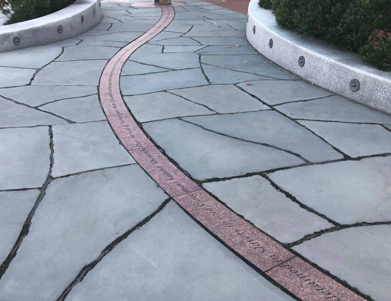 Stone-Curators-Bluestone-irregular-pavers-thermal-blue-gray