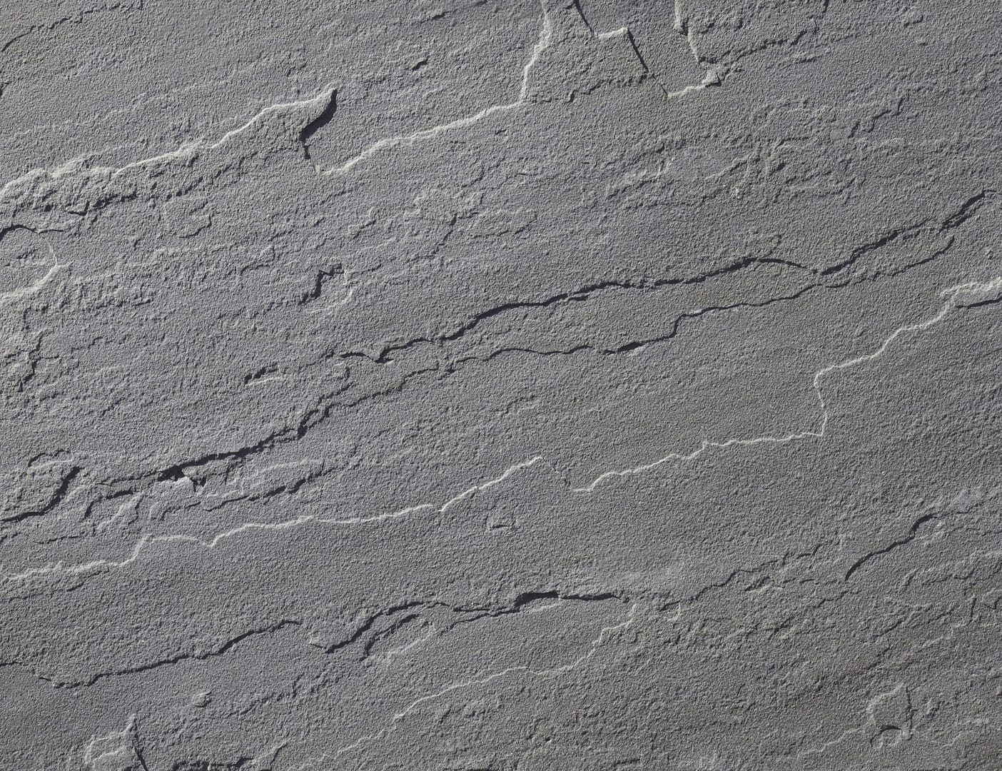 Stone-Curators-Bluestone-blue-gray-natural-cleft-closeup