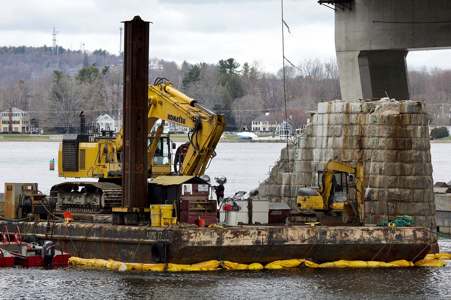 Reclaiming granite bridge block