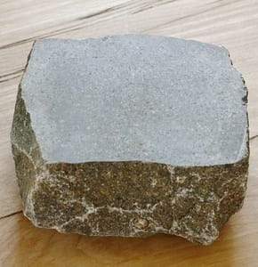 Stone-Curators-Sliced-side-up-reclaimed-cobblestone-closeup