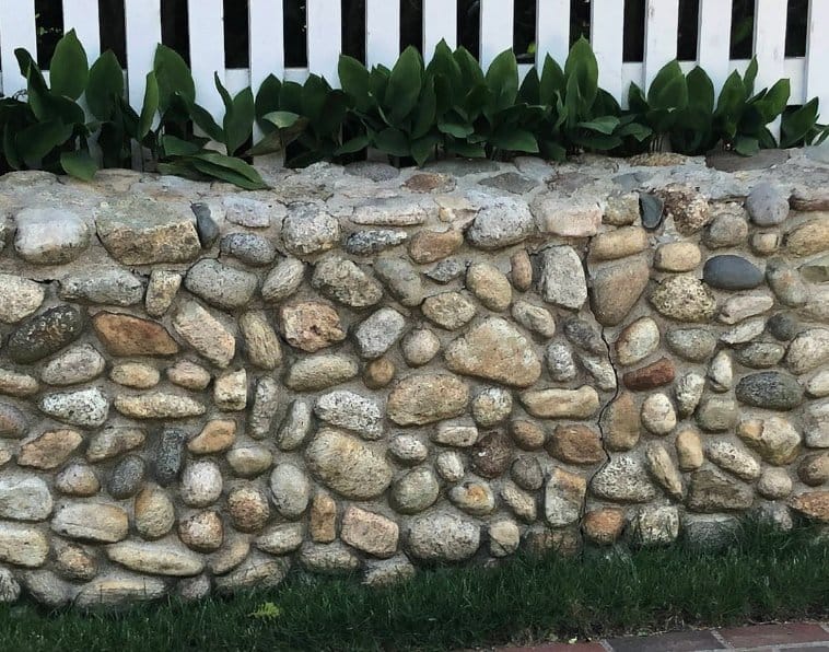 Stone-Curators-Beach-Rounds-Veneer