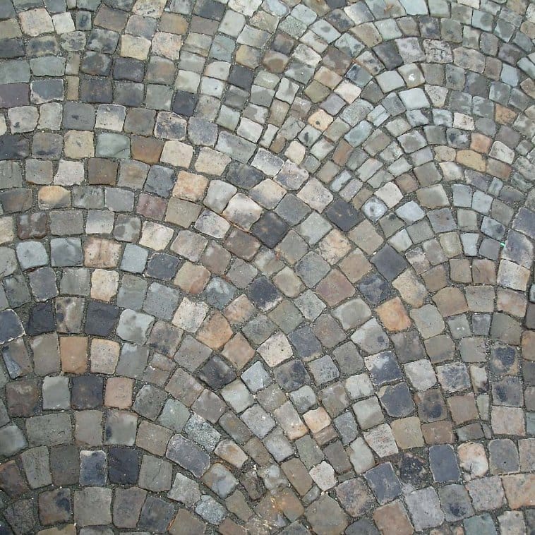 Reclaimed European Sandstone Cobblestones Antique Surface fan