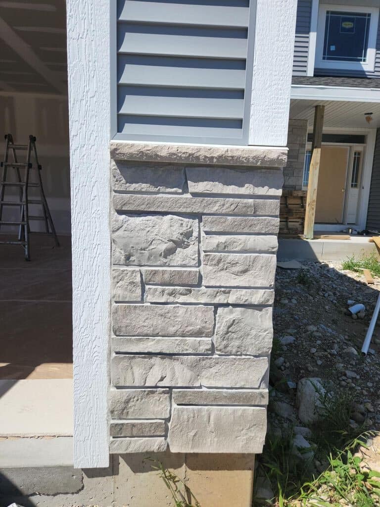 Madison Limestone Veneer - Splitface + Sawn | Stone Curators