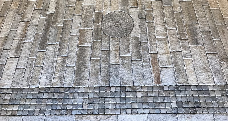 ReclaimedSecondGenerationGraniteCurbstoneBarnFloor Stone Curators