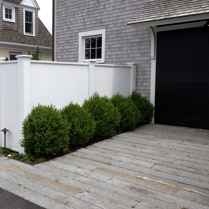 stone_curators-reclaimed_third_generation_granite_curbstone_driveway_pavers