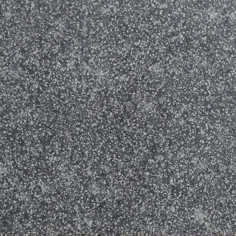 Color/Finish variation image for Basalt - Flor De Camomila. The surface finish shown is honed. The dominant color shown is gray. The color mix creates a cool feeling.