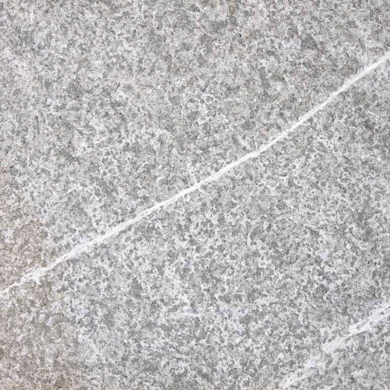 Color/Finish variation image for Pietra Piase Limestone. The surface finish shown is flamed.