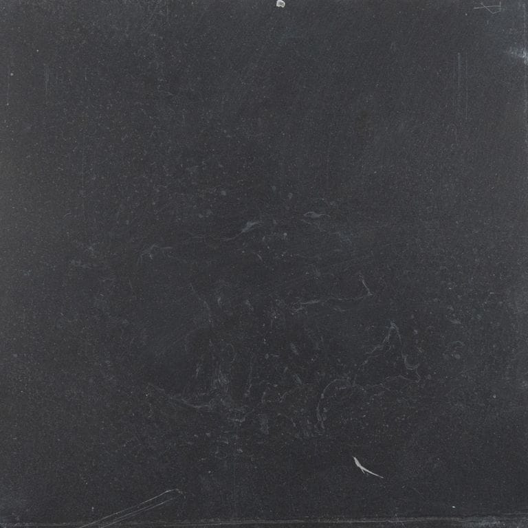 Color/Finish variation image for Limestone - Fes Black. The surface finish shown is honed.