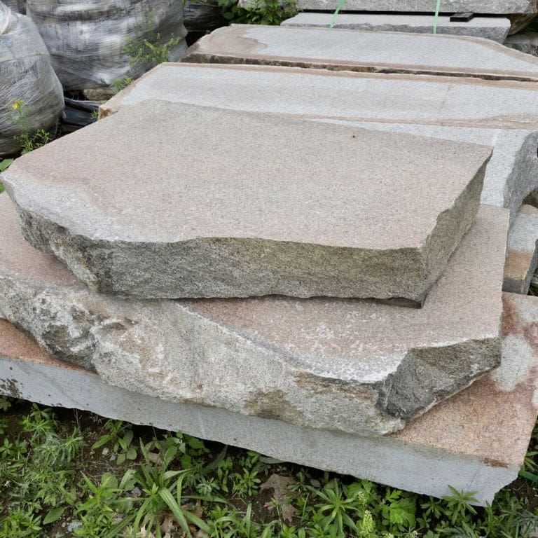 Application image for Granite - Cape Neddick Full Color. The dominant color shown is gray. The color mix creates a warm feeling.