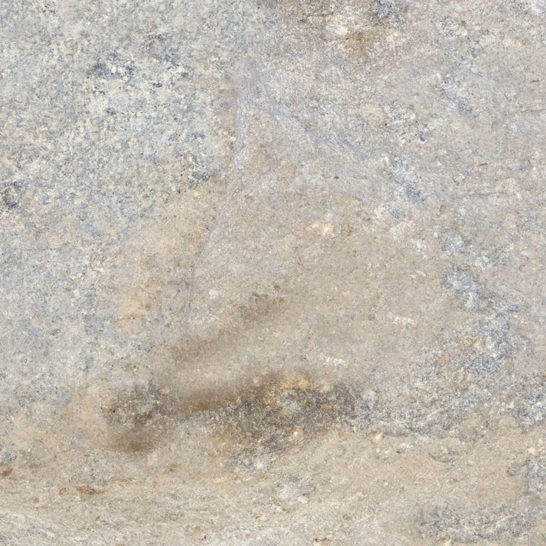 Color/Finish variation image for Fieldstone - Old New England Wall. The surface finish shown is . The dominant color shown is gray. Regular and cloudy color patterns.