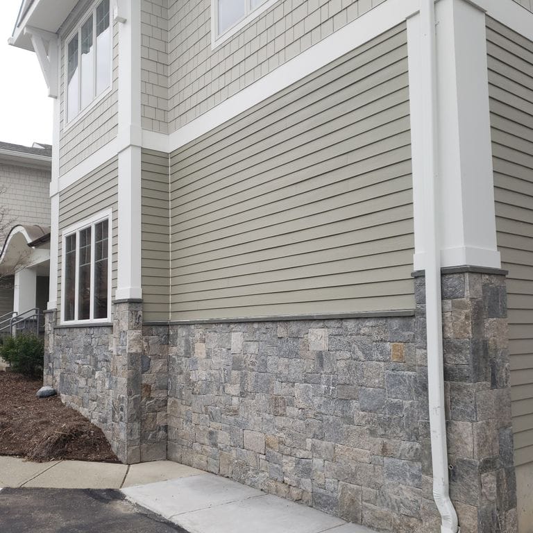 Application image for Granite - Liberty Hill. The image shows this material being used in a thin veneer application.