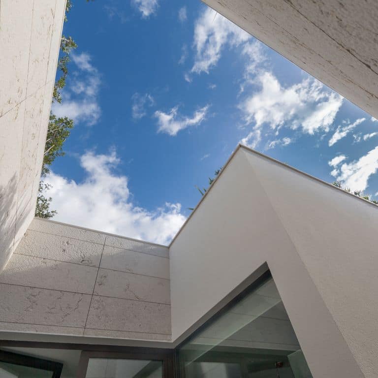 Application image for Veneto Beige Limestone - Veneer. The image shows this product being used in a full bed veneer application. The surface finish shown is . The dominant color shown is beige. The color mix creates a cool feeling.