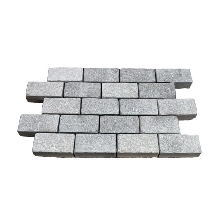 Amaza Estrema Limestone Cobblestone - Rectangle - Bush Hammered &amp; Tumbled