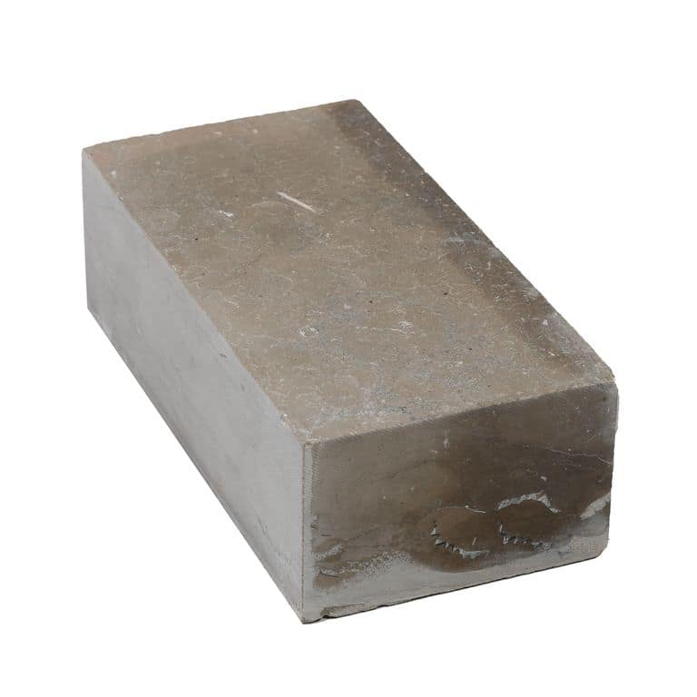 Color/Finish variation image for Amaza Estrema Limestone Cobblestone - Rectangle - Flamed. The surface finish shown is flamed. The dominant color shown is gray.