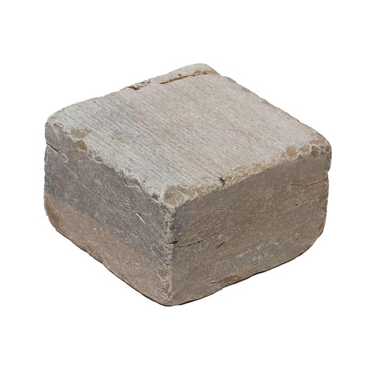 Oblique image for Amaza Estrema Limestone Cobblestone - Square - Tumbled. The surface finish shown is tumbled. Dominant colors shown are beige and gray.