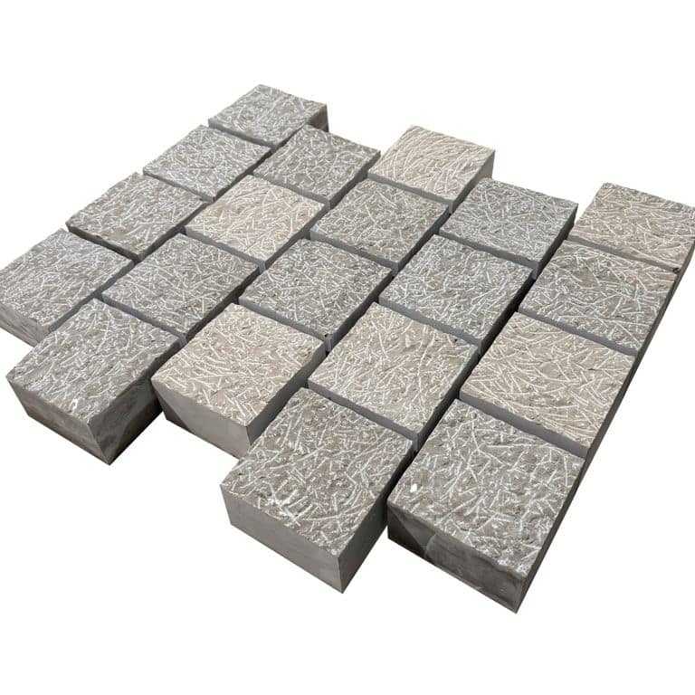  Amaza Estrema Limestone Cobblestone - Square - Medium Clawed