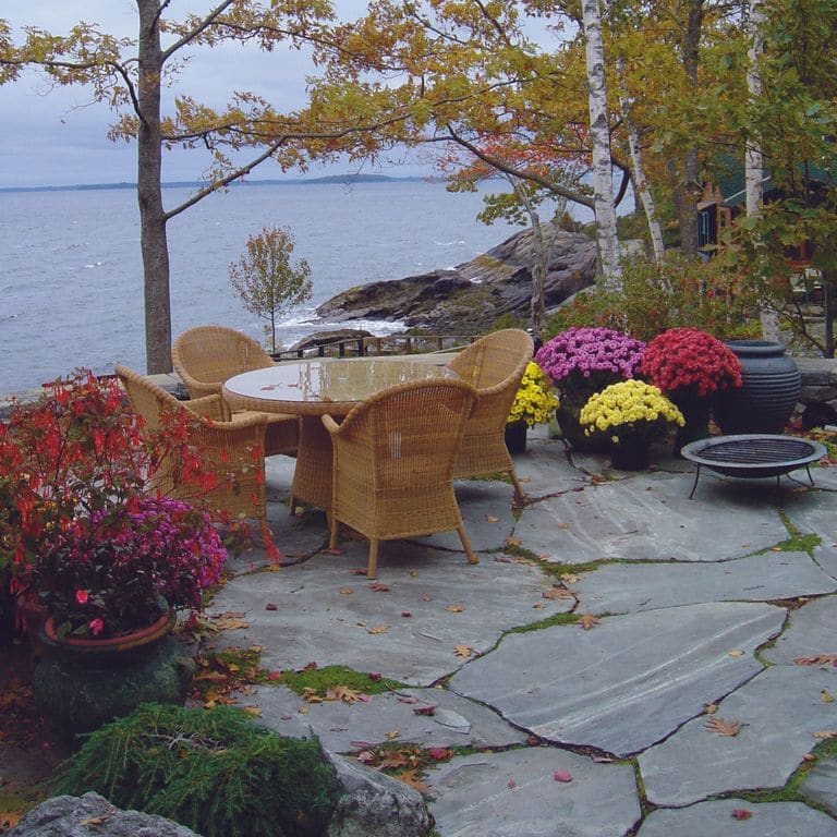 Mystic Mountain Granite - Sawn Irregular Pavers