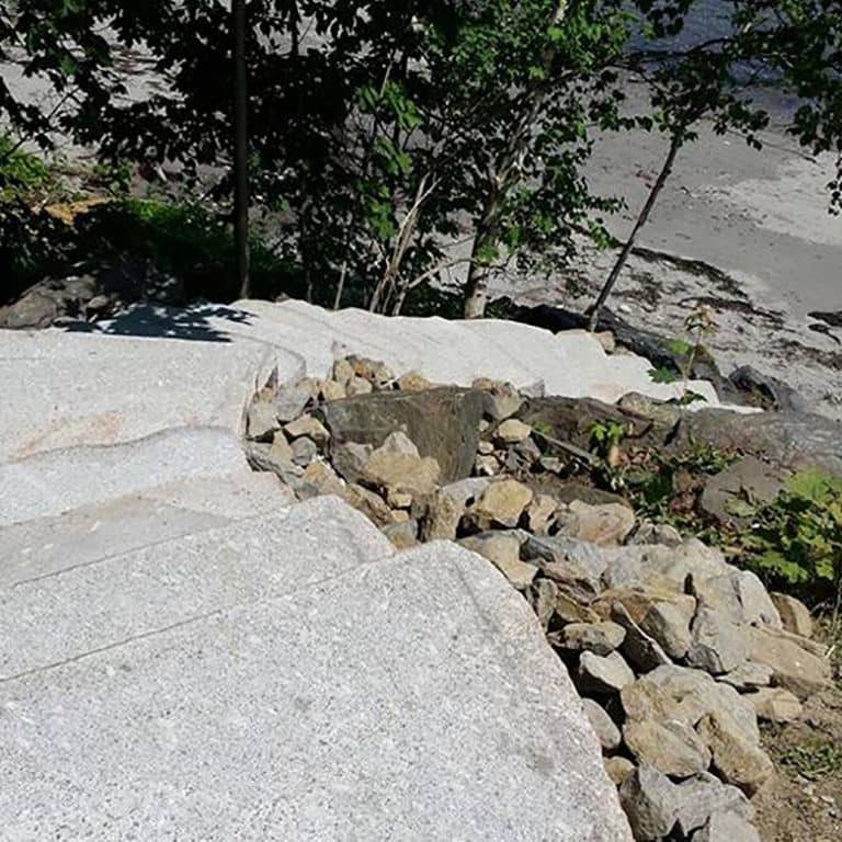 Oak Mountian Granite - Live Edge Steps