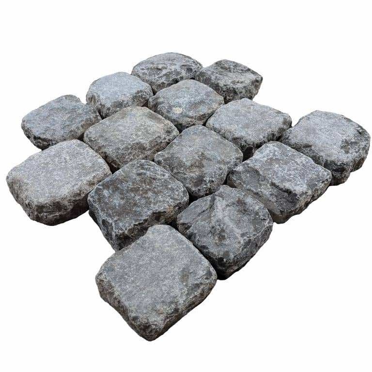 Application image for Reclaimed Belgian Bluestone Cobblestones - Worn Surface. The surface finish shown is . The dominant color shown is gray. The color mix creates a cool feeling.