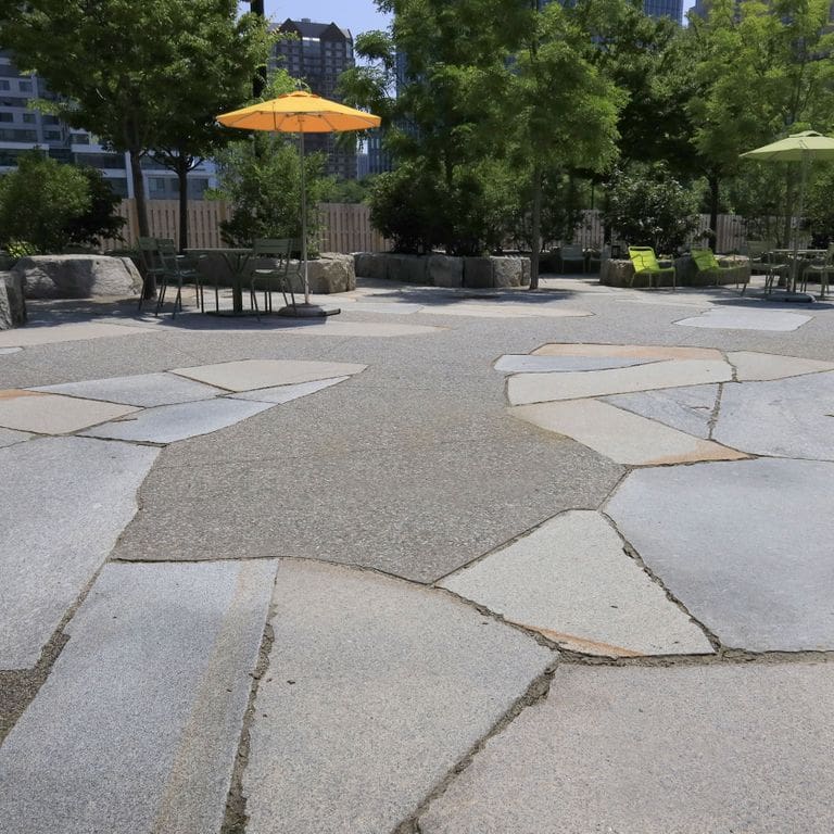New England Granite Mix - Sawn Irregular Pavers