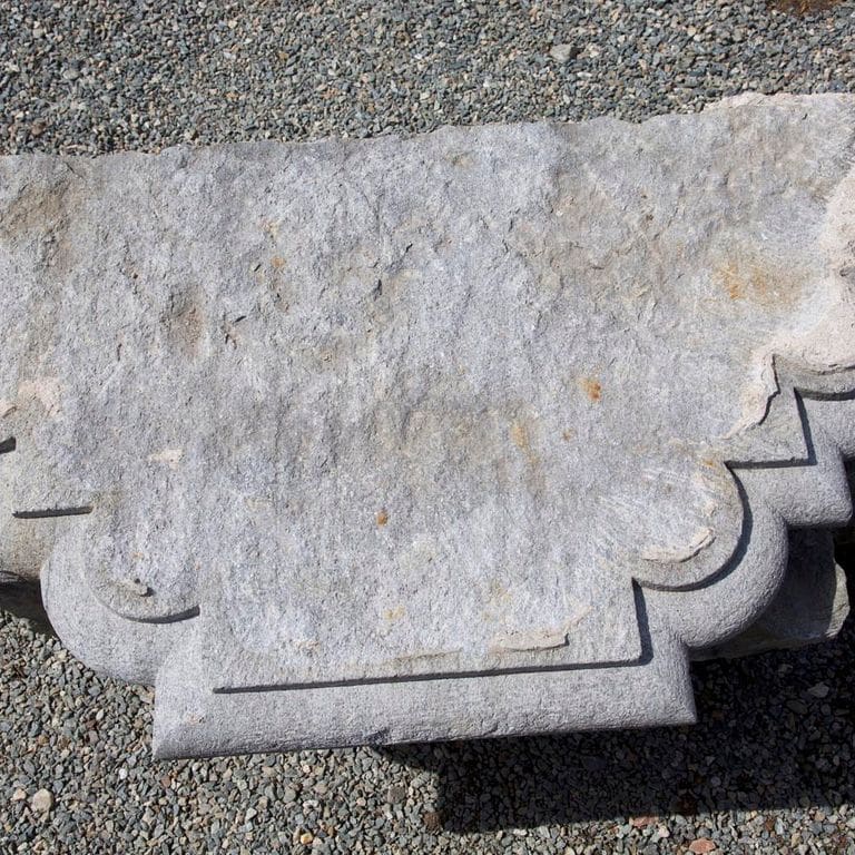 Application image for Reclaimed Architectural Pieces. The image shows this product being used in an architectural elements application. This is a building and landscape stone for indoor and outdoor commercial and residential applications. Suitable for general use and freeze-thaw conditions situations. Low to high on the price spectrum.