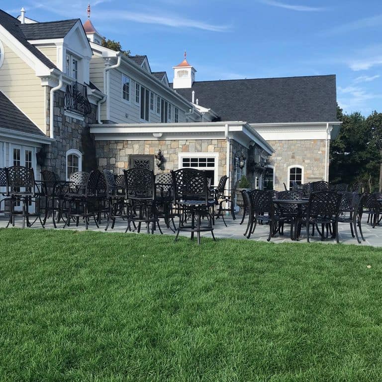 The image shows this product being used in a thin veneer application.