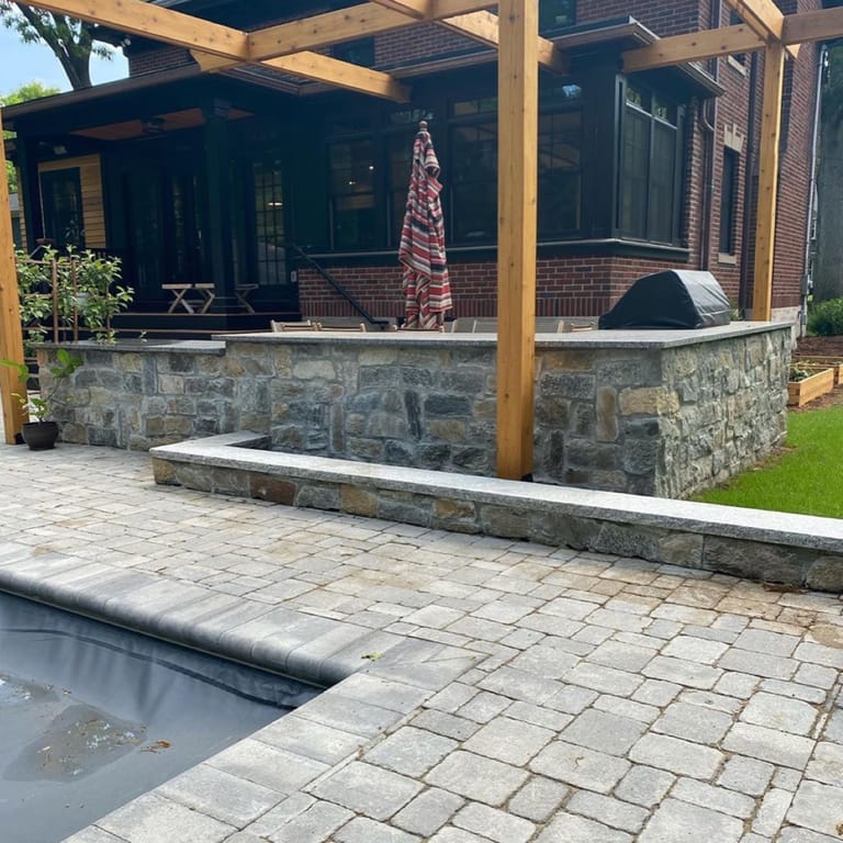 Old New England Fieldstone - Veneer