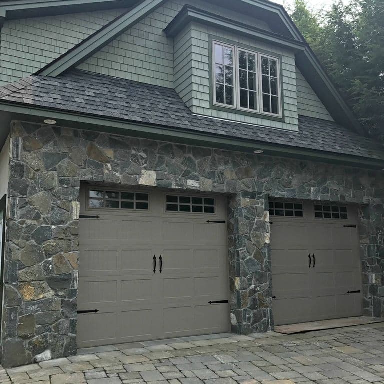 The image shows this product being used for full bed veneer and thin veneer.