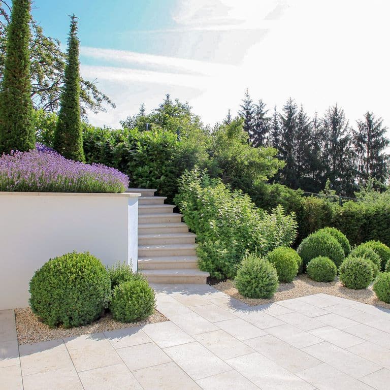 The image shows this product being used in a patio pavers application.