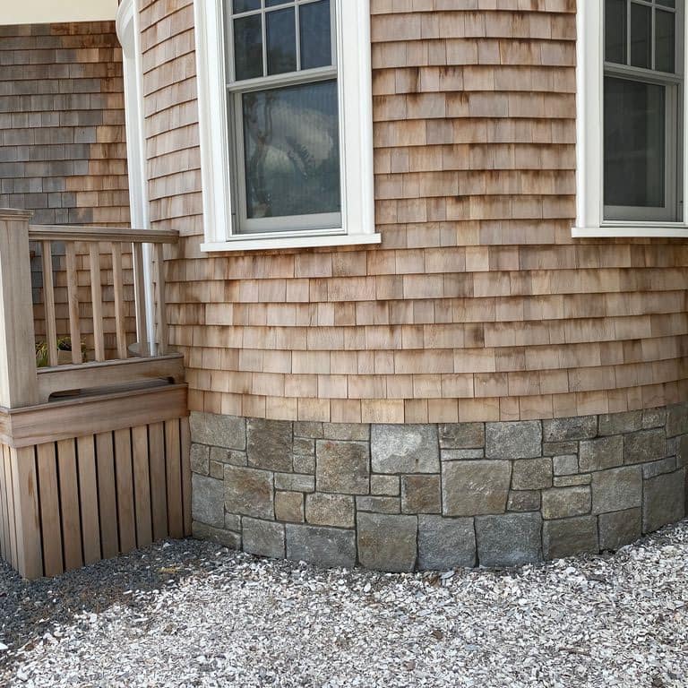 Application image for Granite - Reclaimed Veneer- Thin. The image shows this product being used in a thin veneer application. The dominant color shown is gray. The color mix creates a warm feeling.