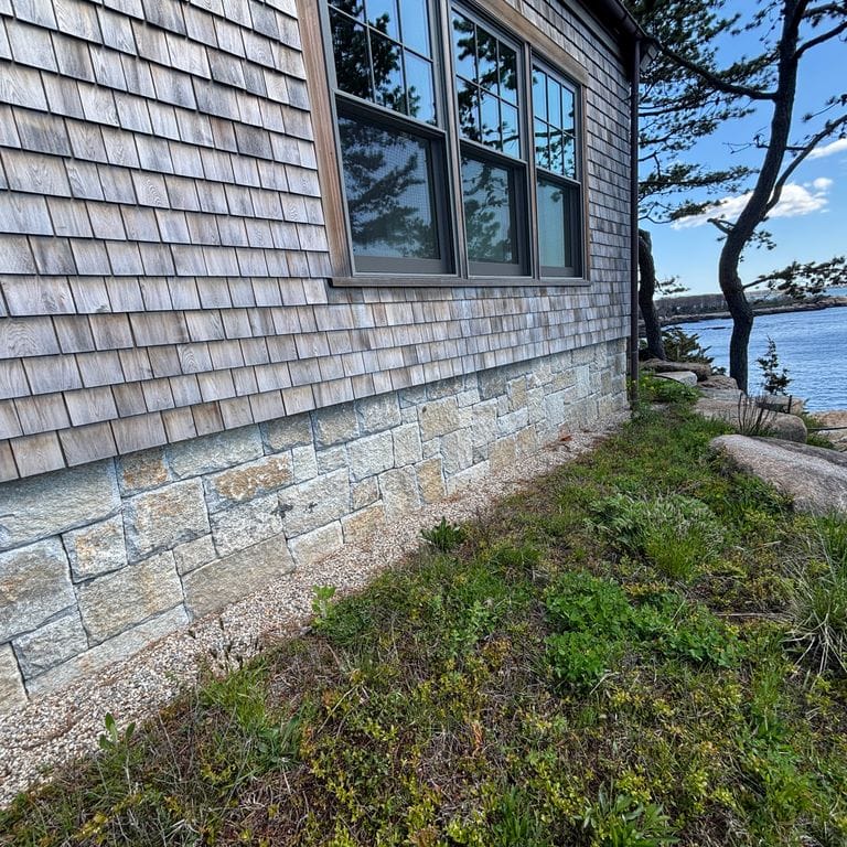 Reclaimed Granite - Thin Veneer