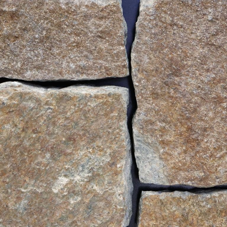 Quaker Hill Tan Granite - Seam Face Splitface Veneer