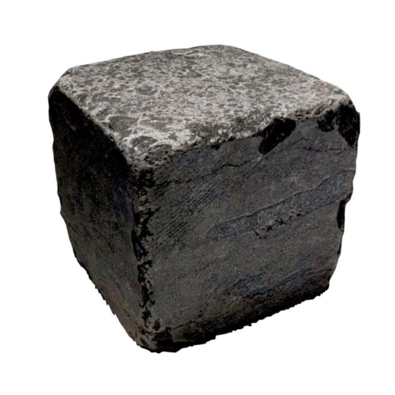 Limestone - Highland Cobblestone - Square - Flamed + Tumbled Top, Sawn + Tumbled Sides