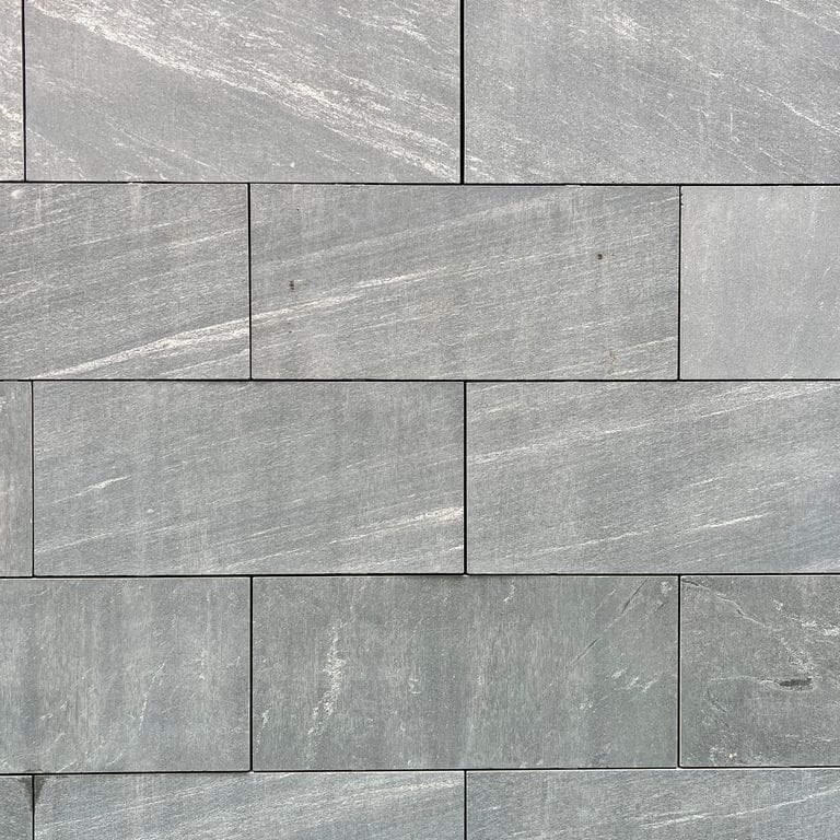  Strata Mist Vein-Cut Gneiss - Cut to Size Veneer