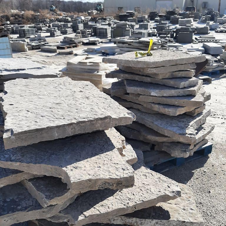 Application image for Lannon Gray Limestone - Irregular Flagging. The dominant color shown is gray. The color mix creates a cool feeling.