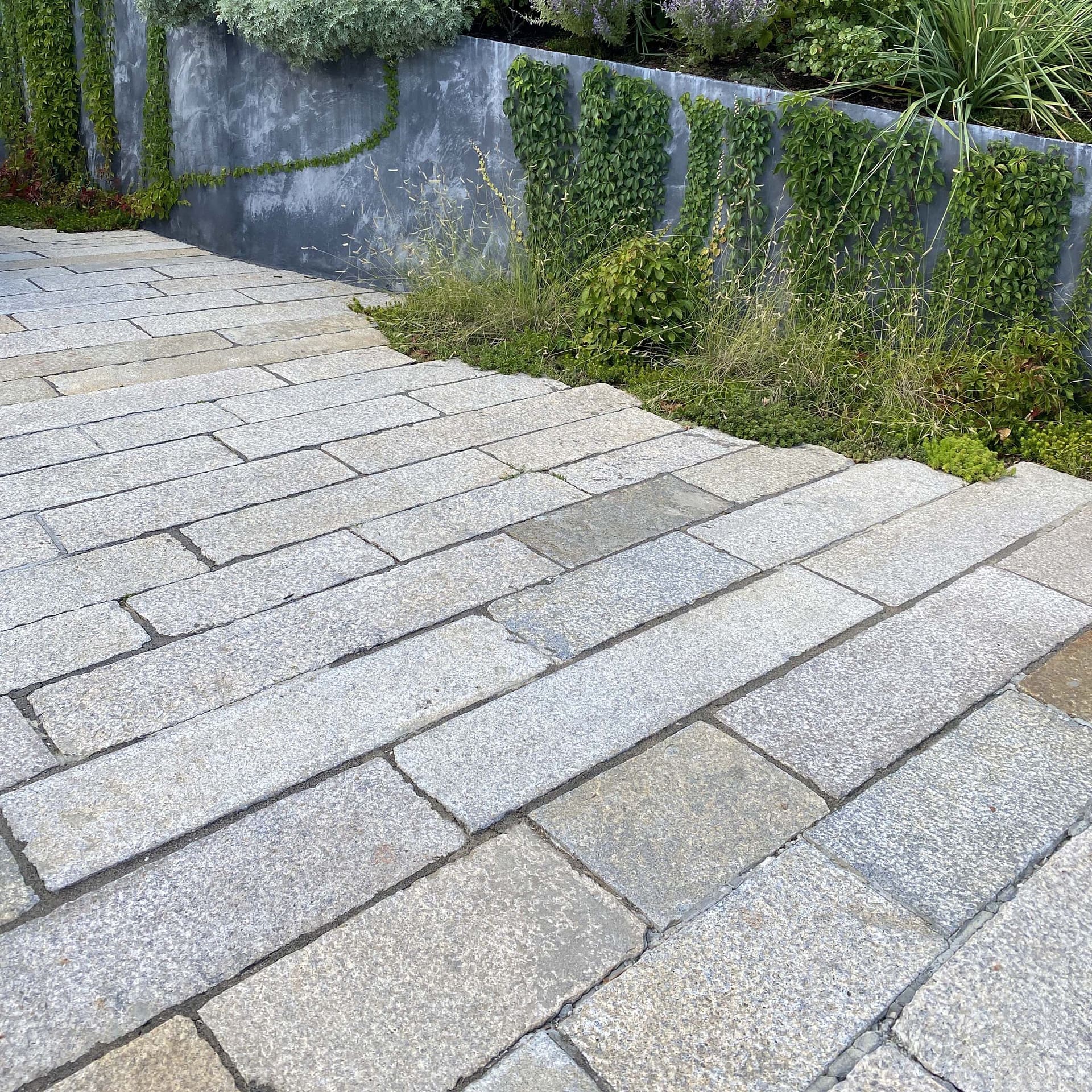 Driveway with Plank Pavers | Stone Curators